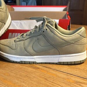 Nike dunk low PRM MF neutral olive